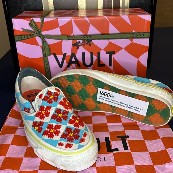 GUCCI X VANS | ✨LIMITED EDITION✨ UNISEX OG Classic Slip-On Lx - Picture 1 of 8